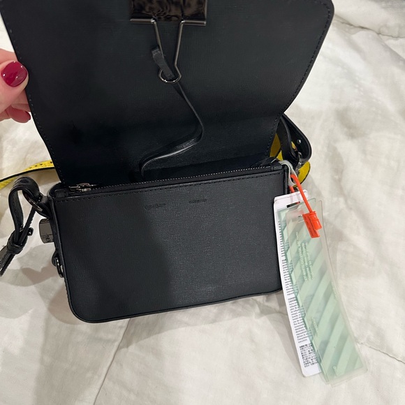 Off white bag - Picture 3 of 4